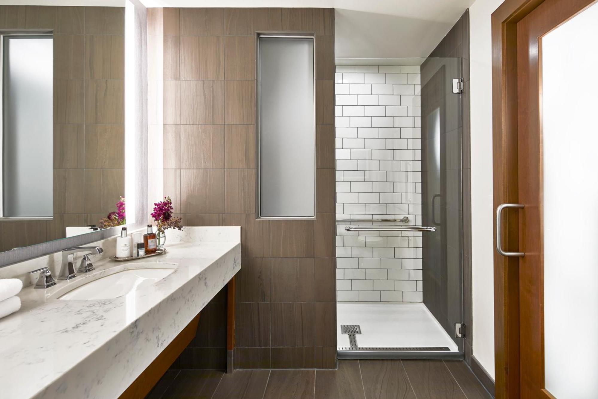 The Hotel Landing Wayzata Стая снимка